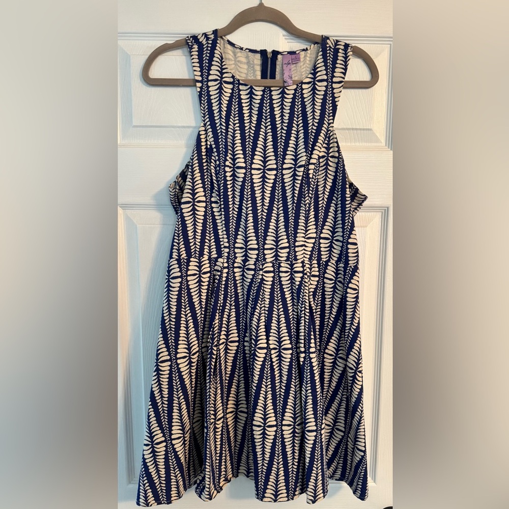 Navy and White Patterned Sleeveless Dress